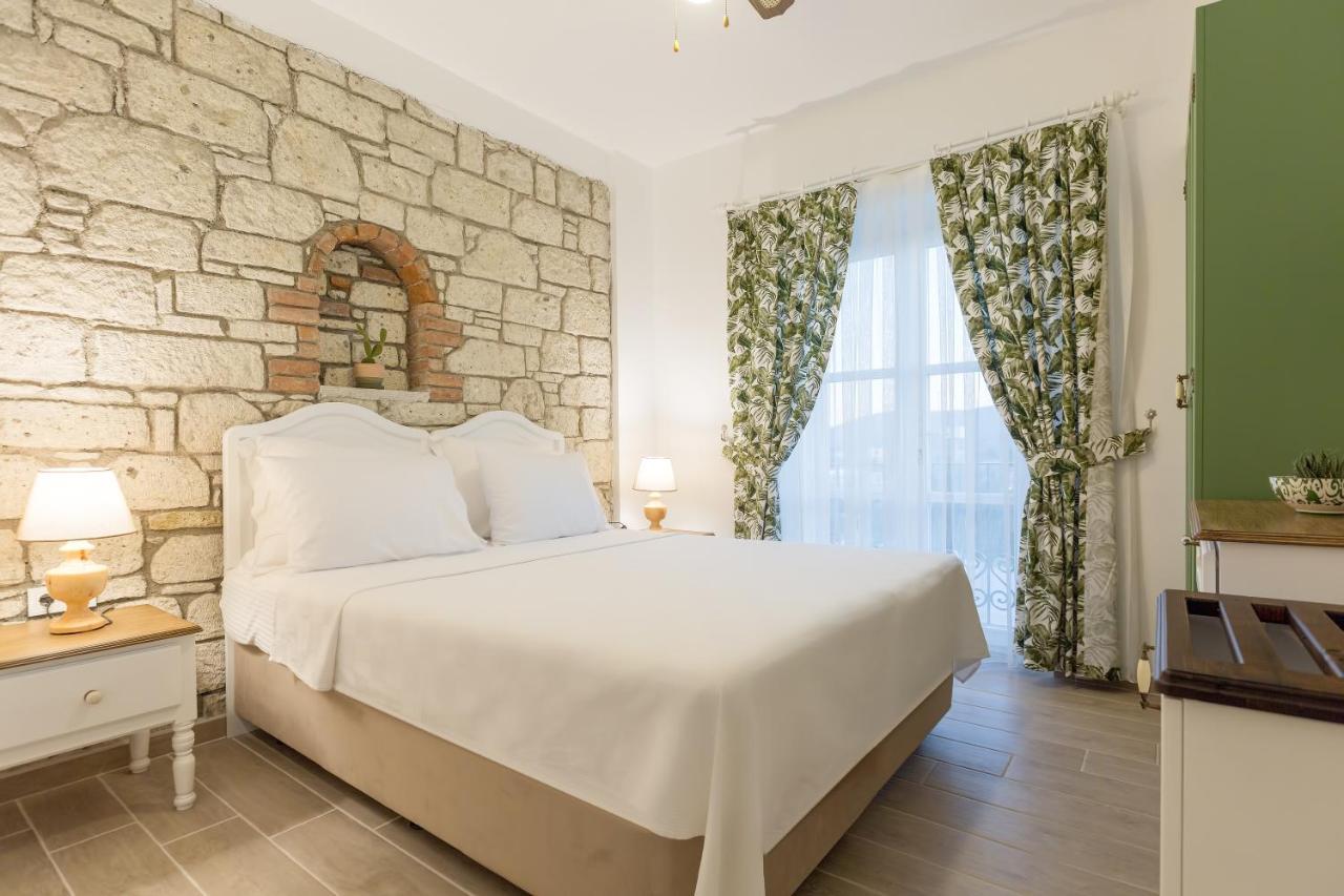 Melekaki Alacati Çeşme Buitenkant foto